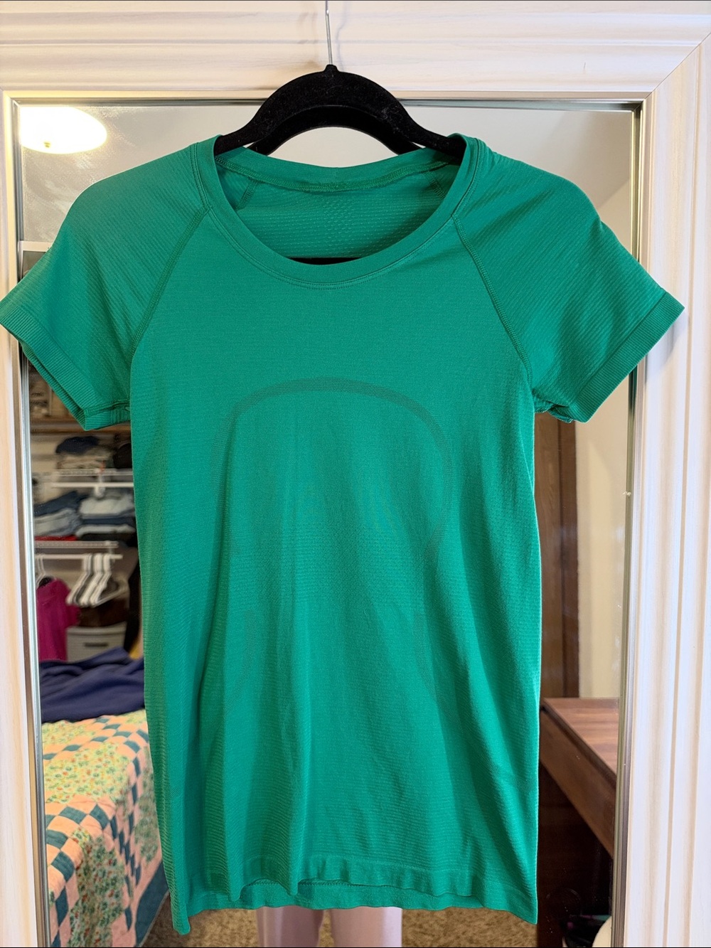 Lululemon Forrest Green Swiftly-tech long sleeve